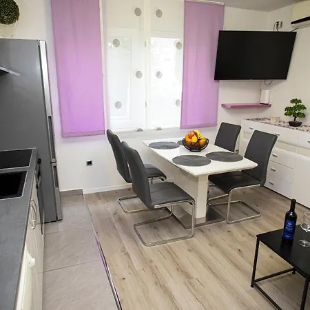 With Wifi - 25991 *